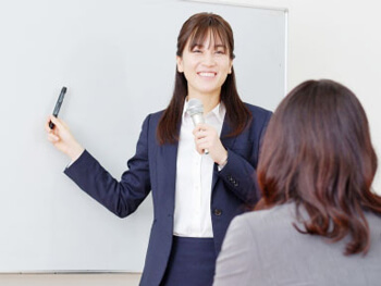 ビジネススキルの取得 習字、簿記